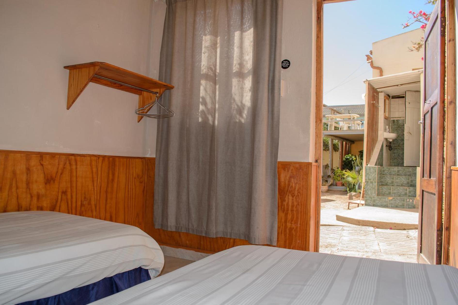 Element Riders Place Backpackers Lüderitz Exterior foto